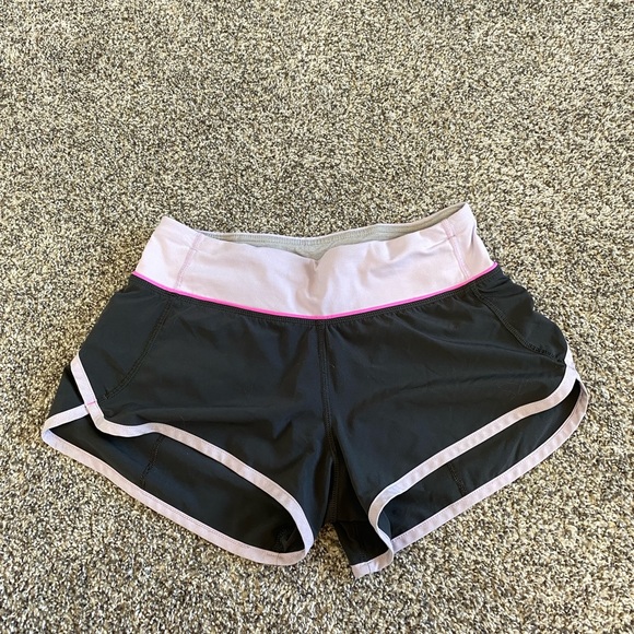 🍁50% Off Sale 🍁 Lululemon Run: Speed Short *4-way Stretch - Picture 9 of 15
